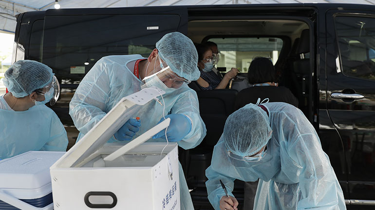 Η Ρωσία ανακοίνωσε 8.386 νέα κρούσματα και 376 θανάτους λόγω Covid-19